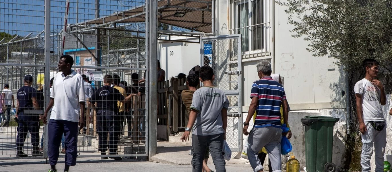 Ήρθε από το Κονγκό στην Λέσβο και τώρα κατηγορεί τους Έλληνες για «ρατσισμό»!